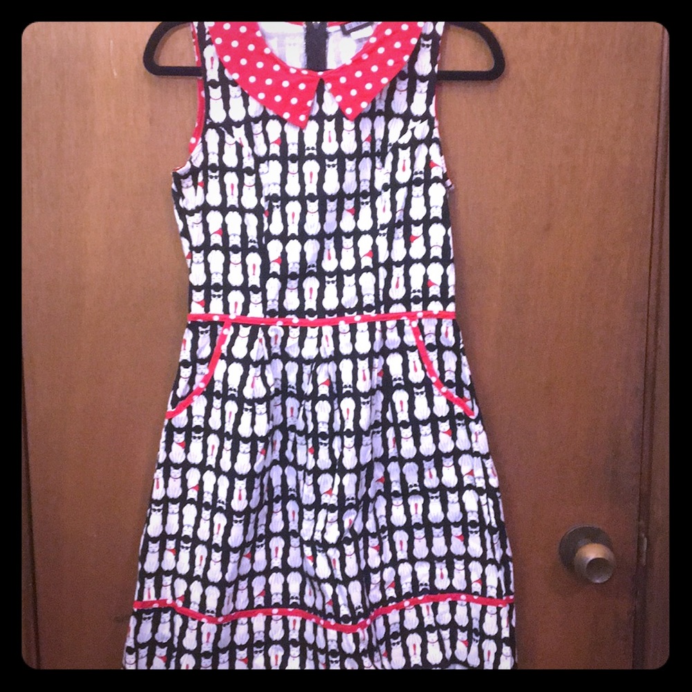 Vintage Style Cat Print Collared Dress